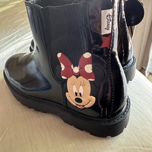 Zara Kids Black Boots with Mickey and Minnie Design BRAND NEW - Picture 2 of 5